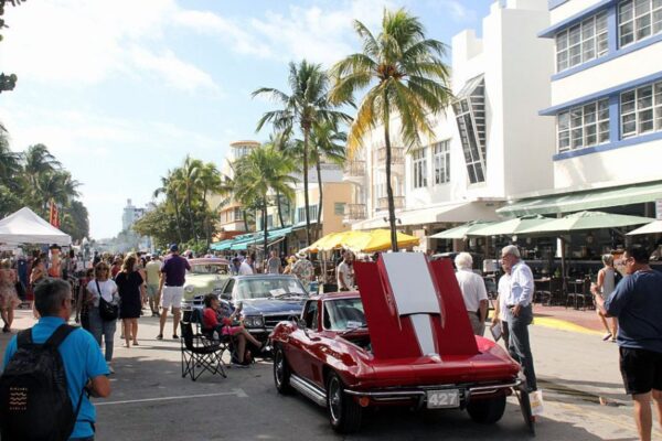 Beaches in Florida with Car Shows: A Unique Experience